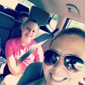 Meet your Posher, Benrenna